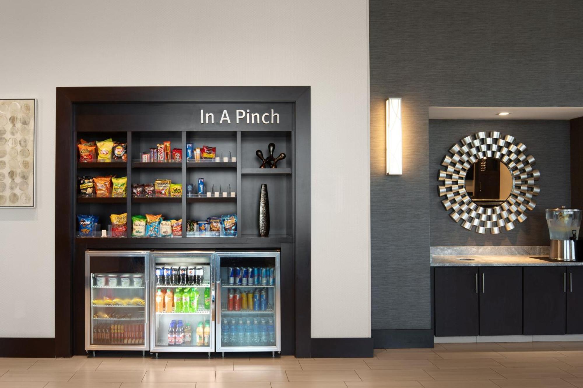 Towneplace Suites By Marriott Boston Logan Airport/Chelsea Exterior foto