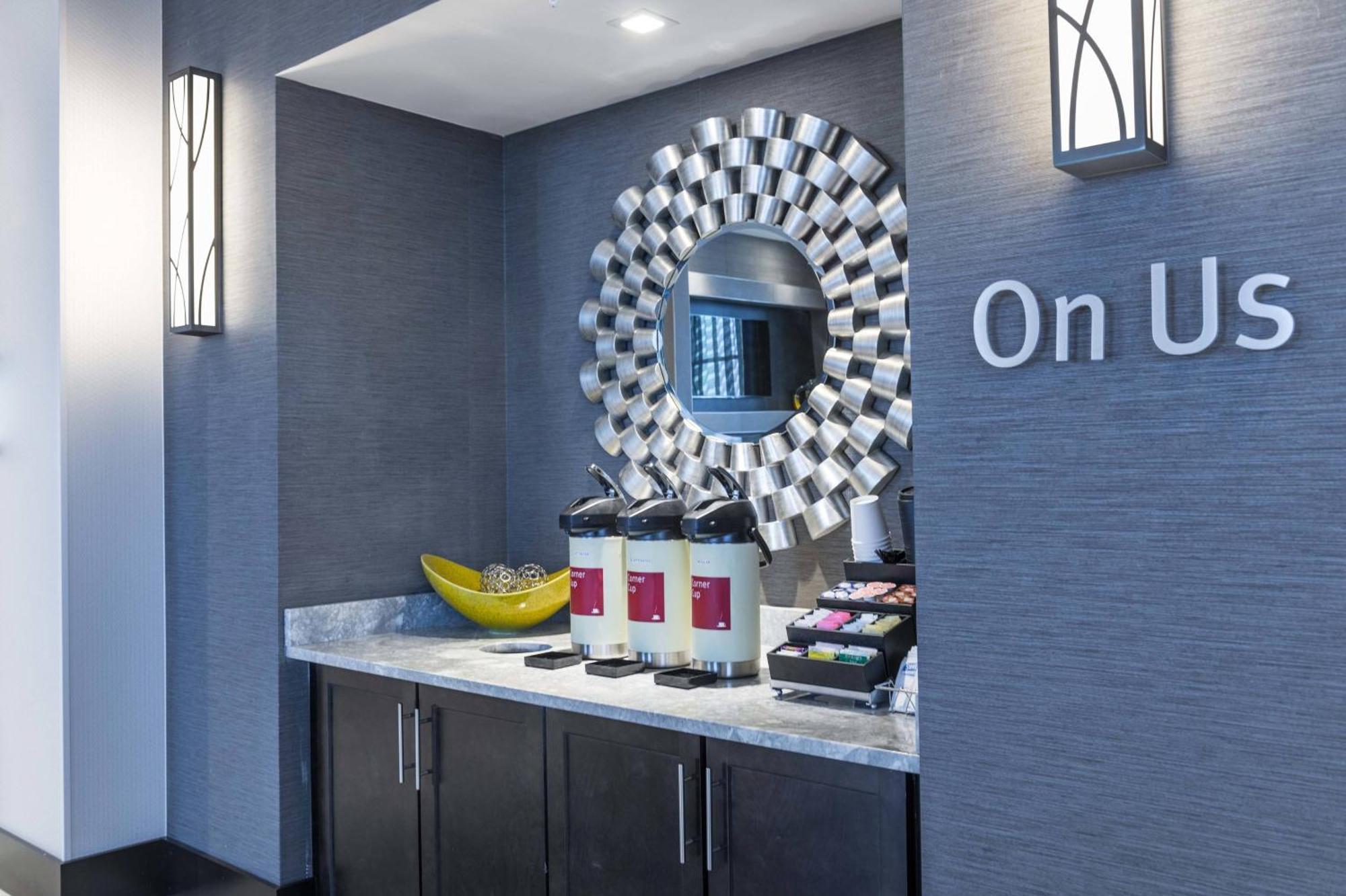 Towneplace Suites By Marriott Boston Logan Airport/Chelsea Exterior foto